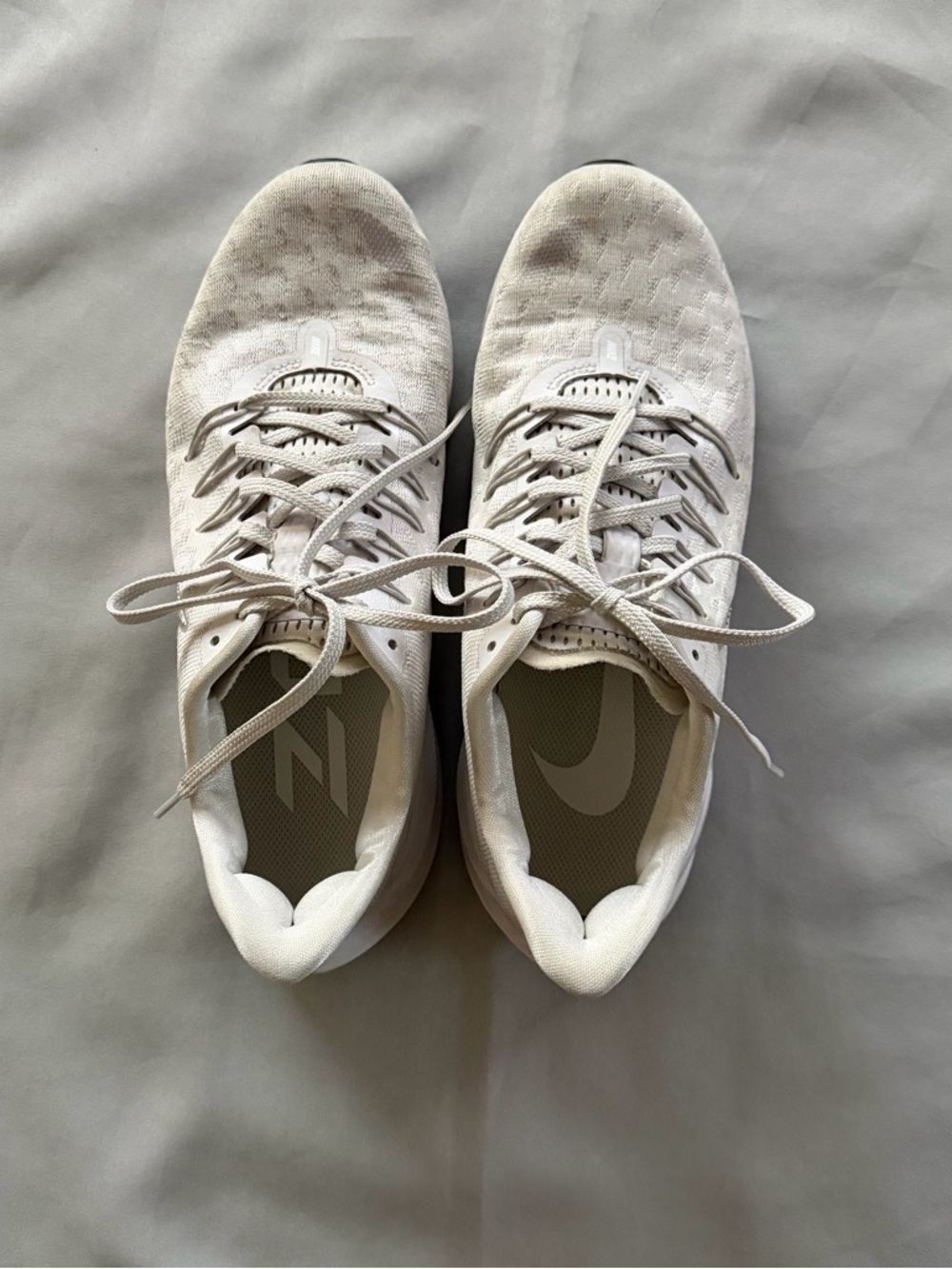 Nike Men’s/ Women’s Zoom Vomero Running Sneakers